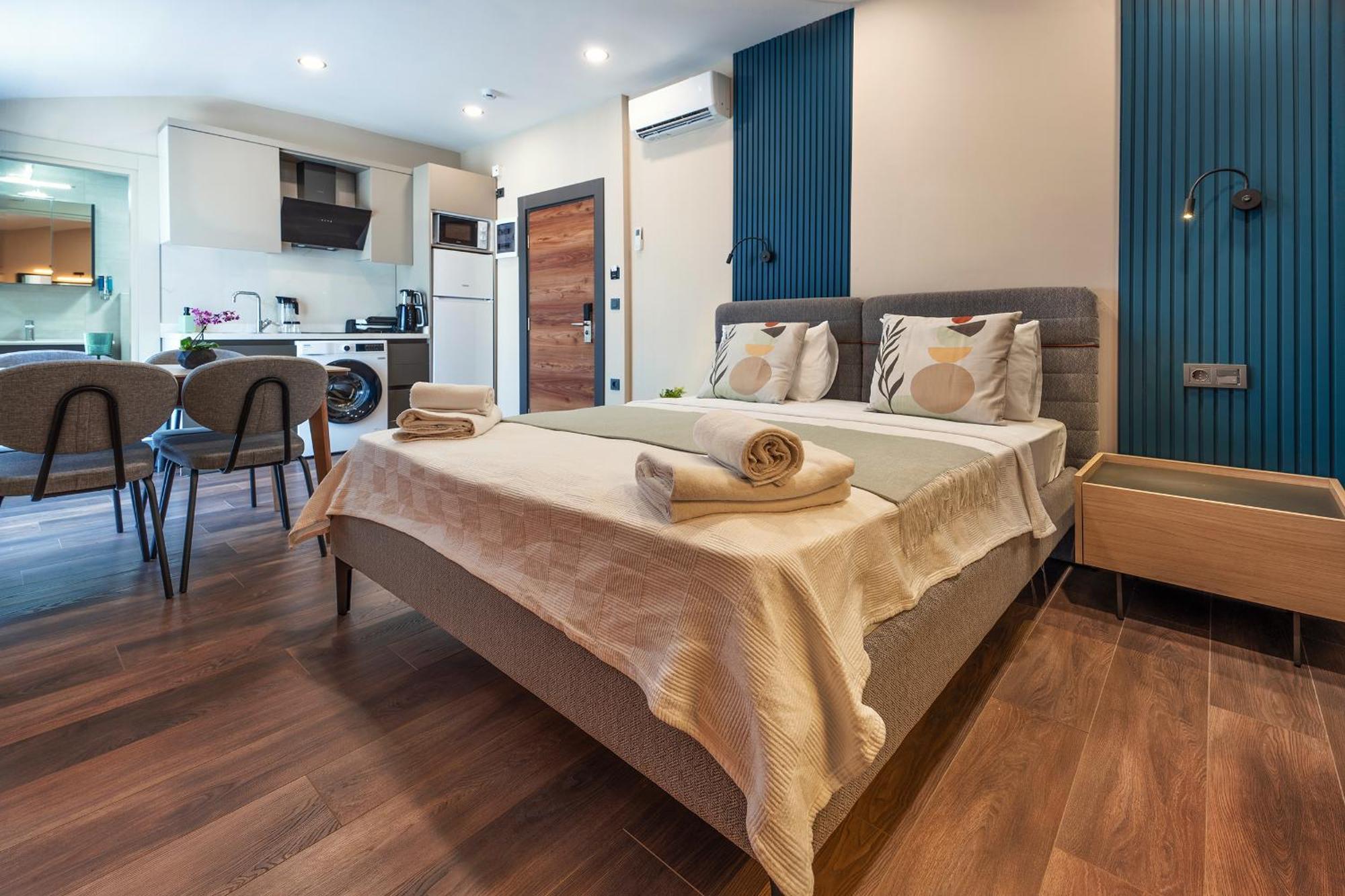 Doqu Suites Hotel Antalya Exterior photo